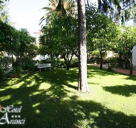 Degli Aranci Otel 3*