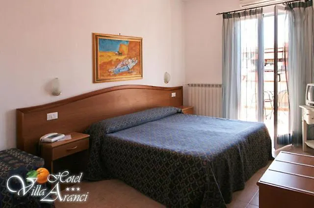 Degli Aranci Hotell 3*