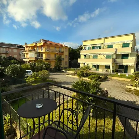 Degli Aranci