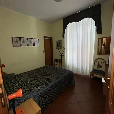 Degli Aranci 3* دْيانو مارينا