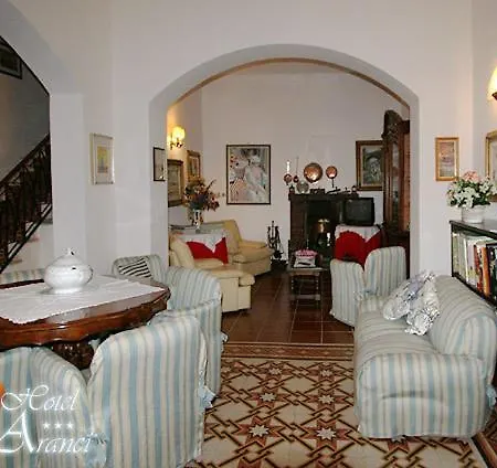 Degli Aranci فندق