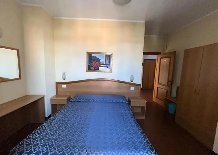 Degli Aranci Hotel 3*