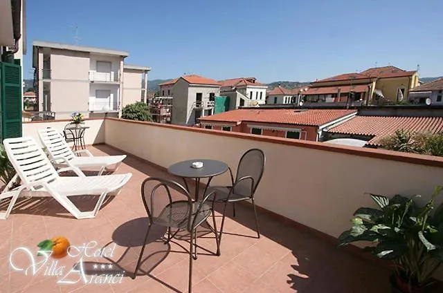 Hotel Degli Aranci 3*